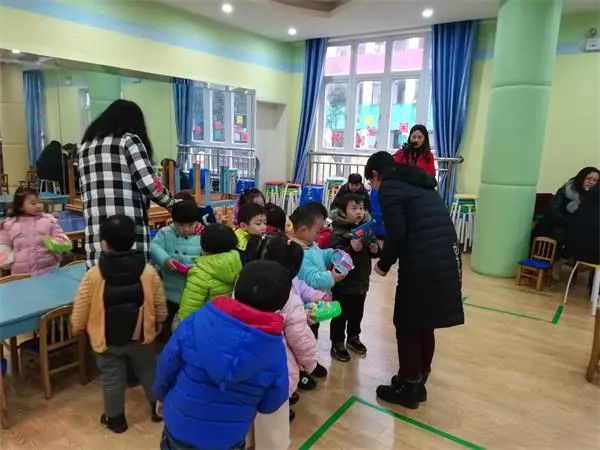 以研促教，在磨课中成长——高琦幼儿园社会、数学一课三研教研观摩活动完美收官-幼师课件网第14张图片