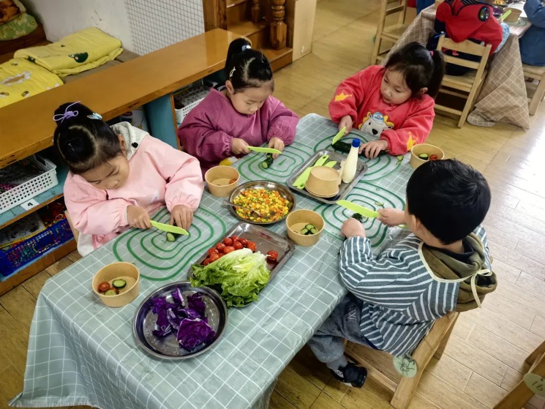 学前频道 || 课程故事展示：《共赴美好“食”光》-幼师课件网第70张图片