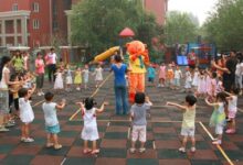 “洪恩点即说”英语魔法屋亮相京城-幼师课件网
