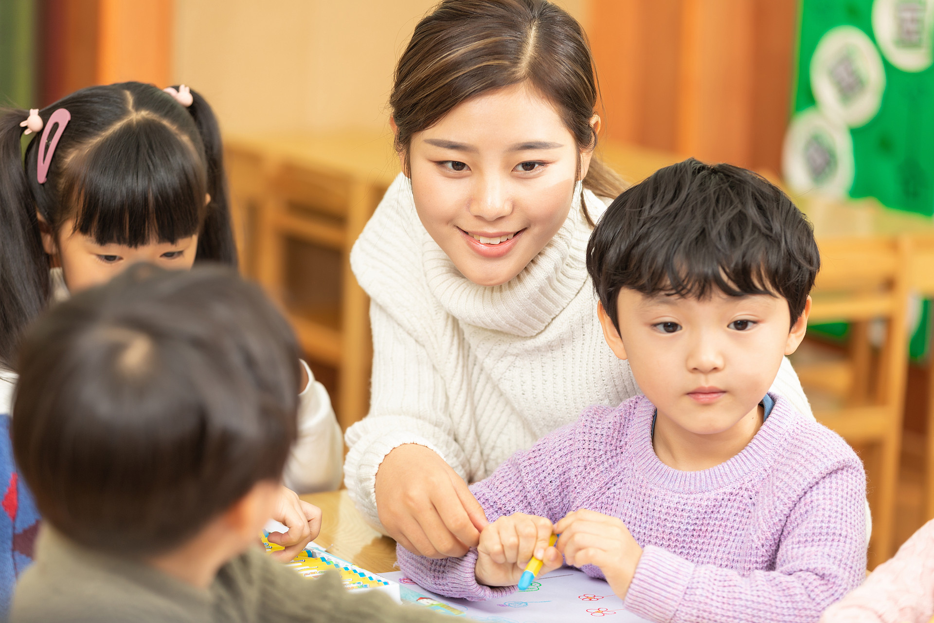 小孩不是本地户口能上公立幼儿园吗-幼师课件网第1张图片