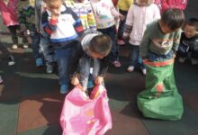 教案 | 大班体育活动《好玩的布袋》-幼师课件网