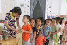 优秀小班半日活动实录之生活活动-幼师课件网