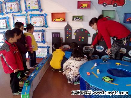 幼儿园小班科学活动教案：最喜欢的车-幼师课件网第2张图片