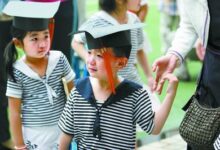 郑州实验幼儿园举行毕业典礼 娃娃们当场泪花留-幼师课件网