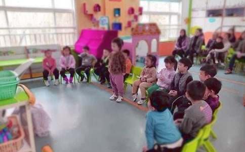 《大山》幼儿园教案及反思-幼师课件网第1张图片