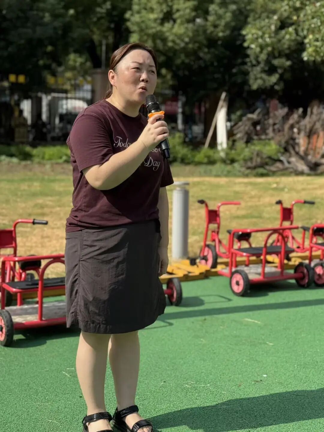 【西幼记·水帘动态】翻越成长之峰,点亮童年时光——西林幼儿园2025年特色迎新活动纪实-幼师课件网第16张图片
